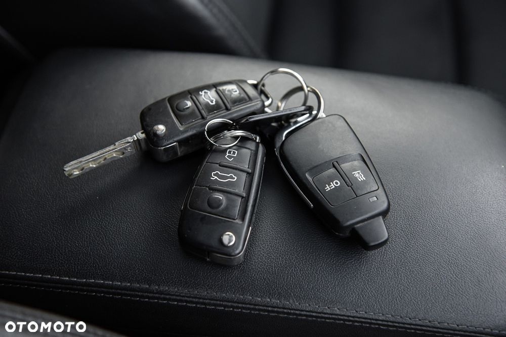 Audi A6 Avant 3.0 TDI DPF quattro tiptronic - 31