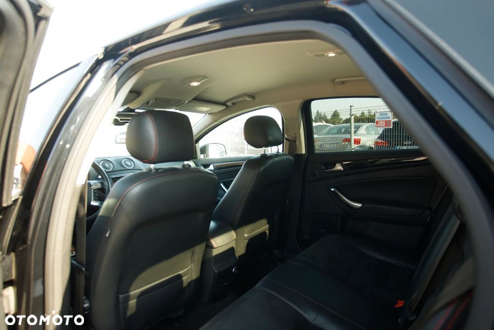 Ford Mondeo 2.0 TDCi Titanium S - 31