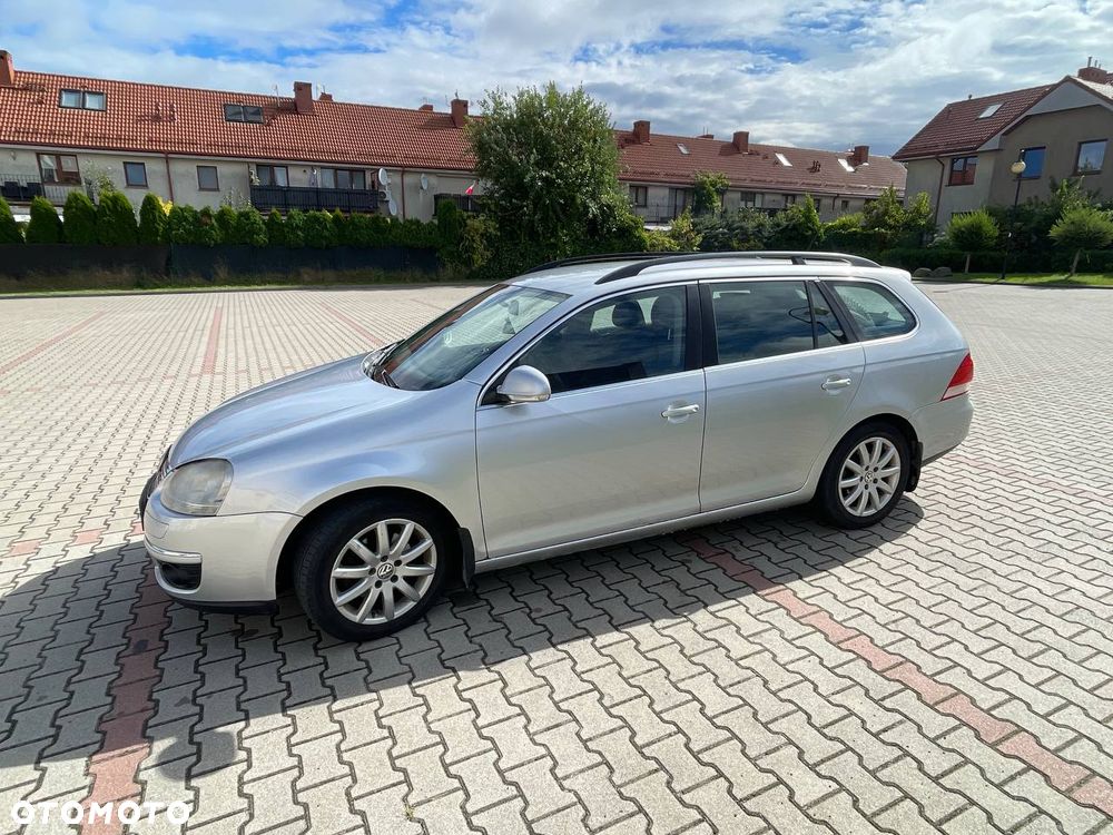 Volkswagen Golf 1.4 TSI Comfortline - 3