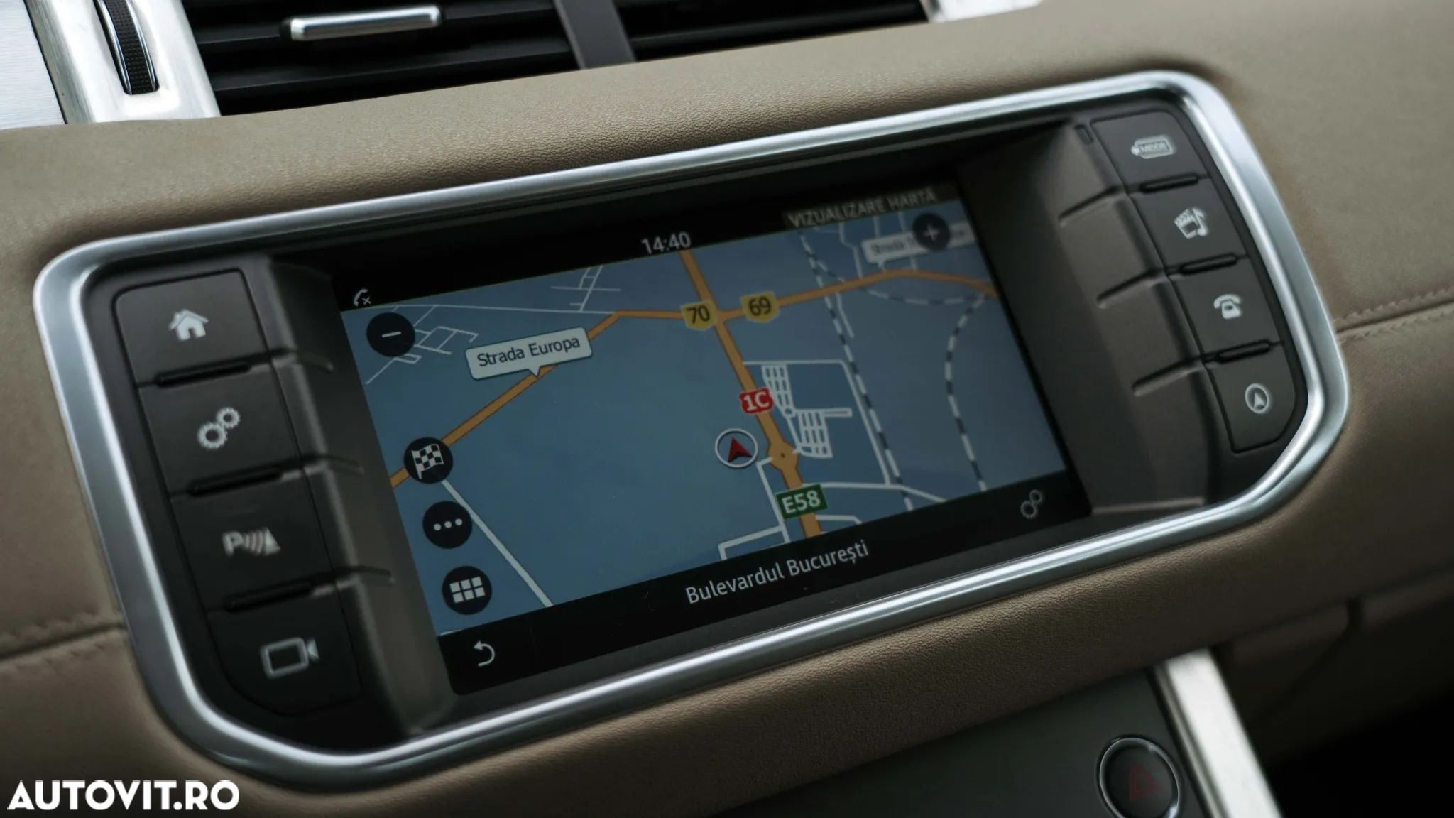 Land Rover Range Rover Evoque - 13