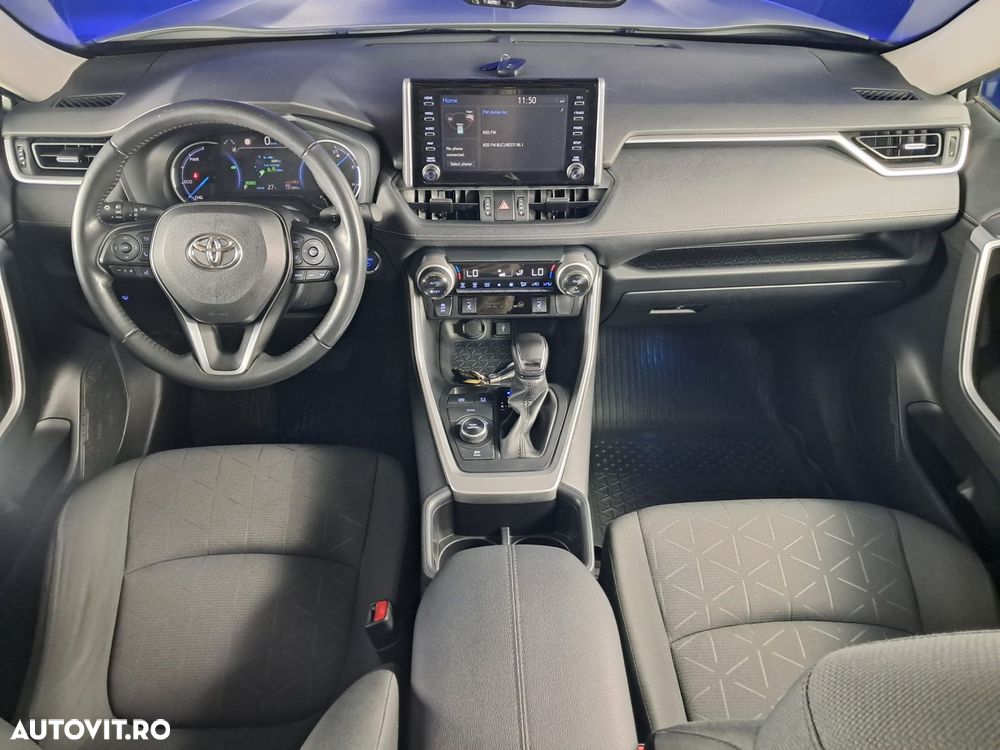 Toyota RAV4 - 12