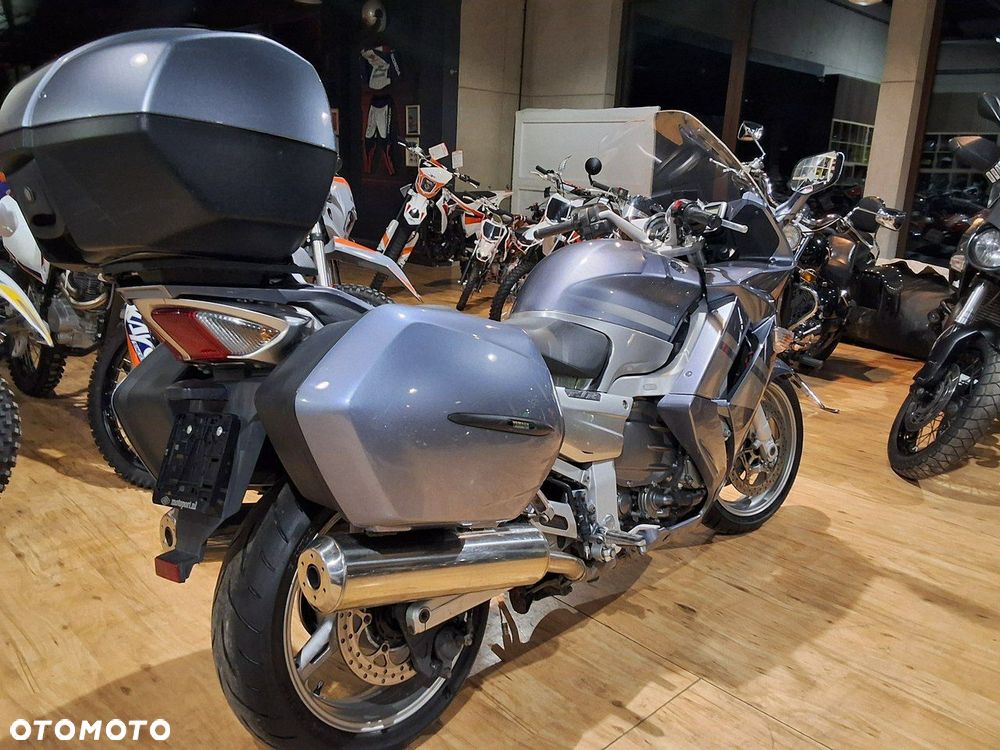 Yamaha FJR - 5