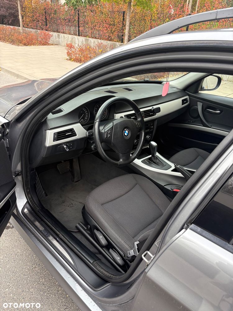 BMW Seria 3 - 31