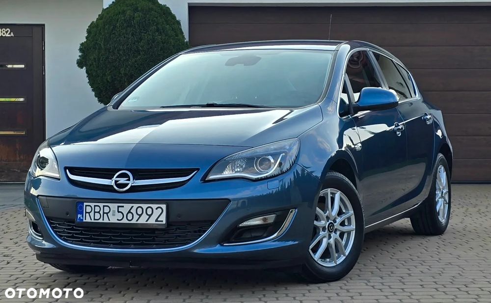 Opel Astra - 2