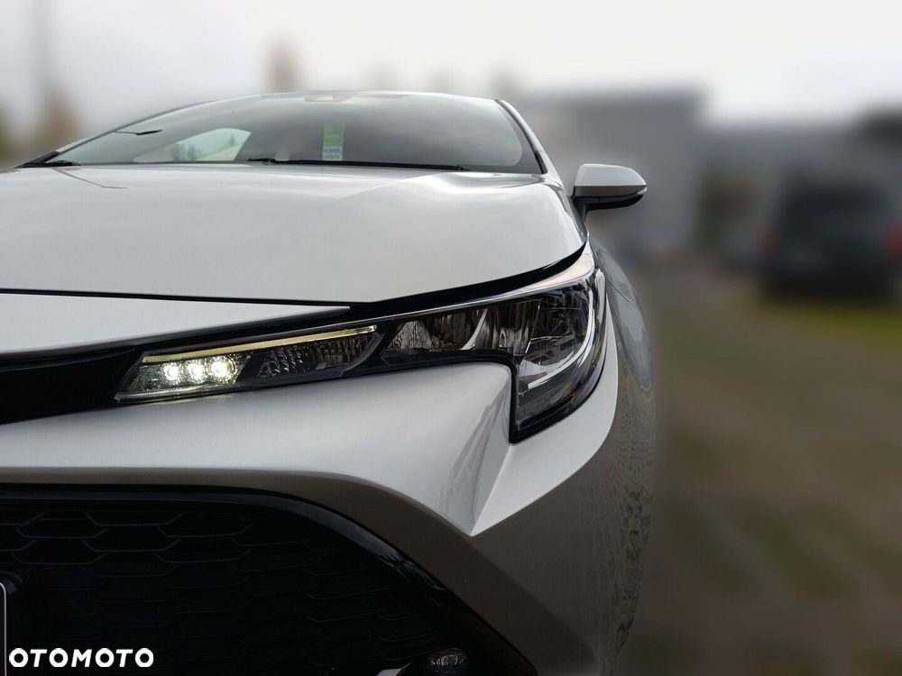 Toyota Corolla - 25