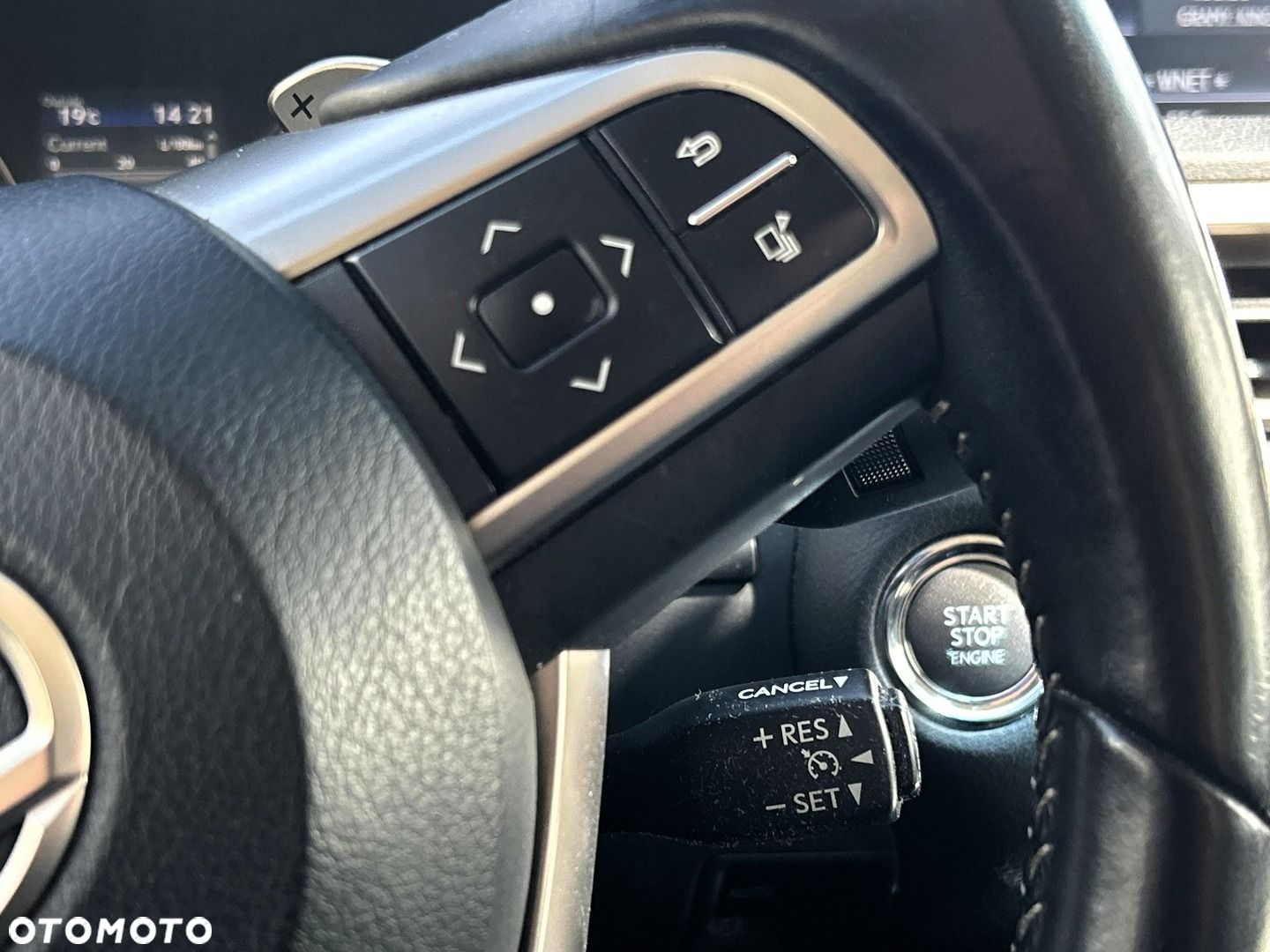 Lexus GS - 15