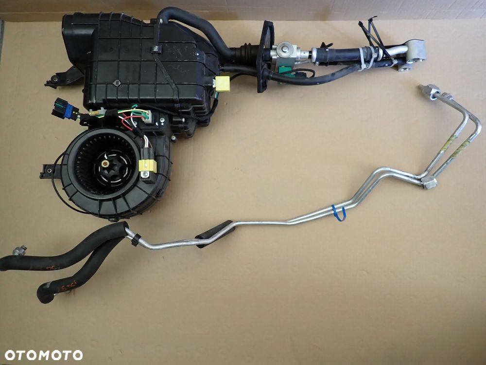 Trafic 3 Talento VivaroB Rurki Klimatyzacji 1.6.2 DCI - 1