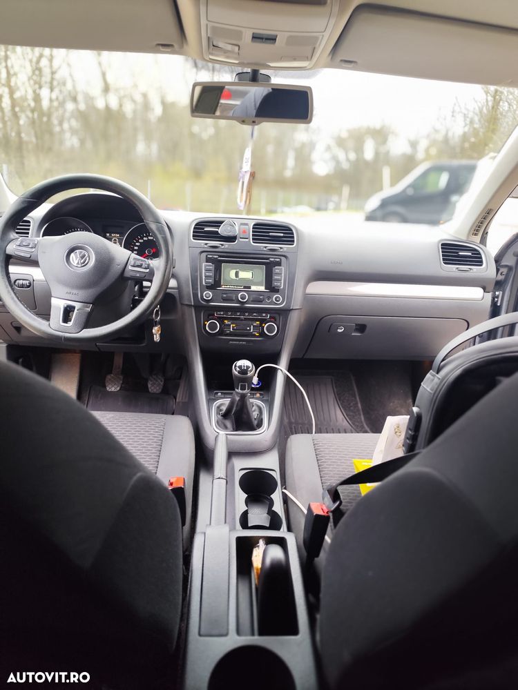 Volkswagen Golf 1.6 TDI DPF Trendline - 16