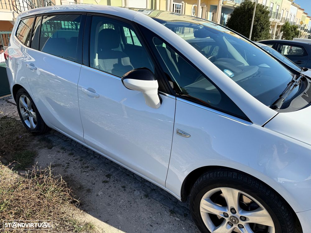 Opel Zafira 1.6 CDTi Executive - 4