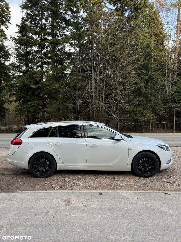 Opel Insignia 2.8 V6 Turbo 4x4 - 11