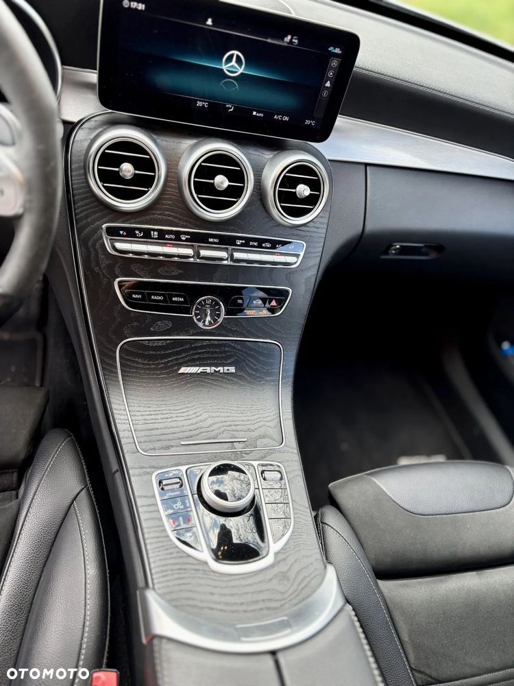 Mercedes-Benz Klasa C AMG 63 S AMG Speedshift MCT 9G - 12