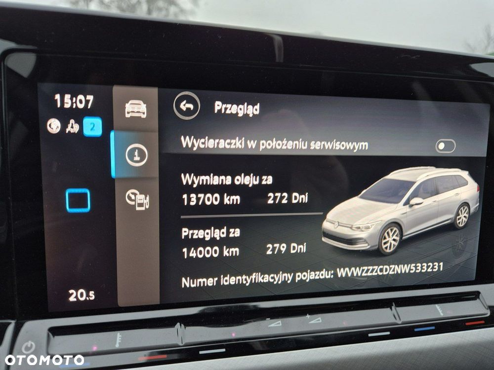 Volkswagen Golf - 24