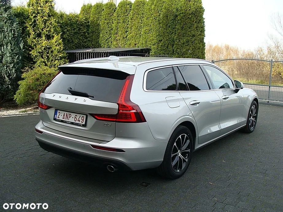 Volvo V60 D3 SCR Momentum - 5