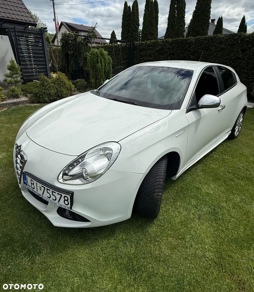 Alfa Romeo Giulietta - 1
