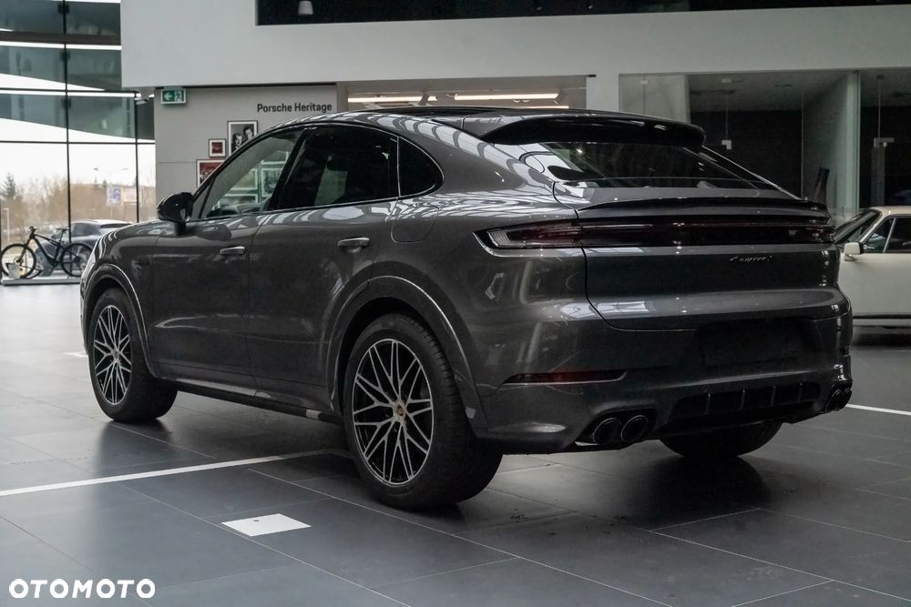 Porsche Cayenne S E-Hybrid PHEV Black Edition - 5