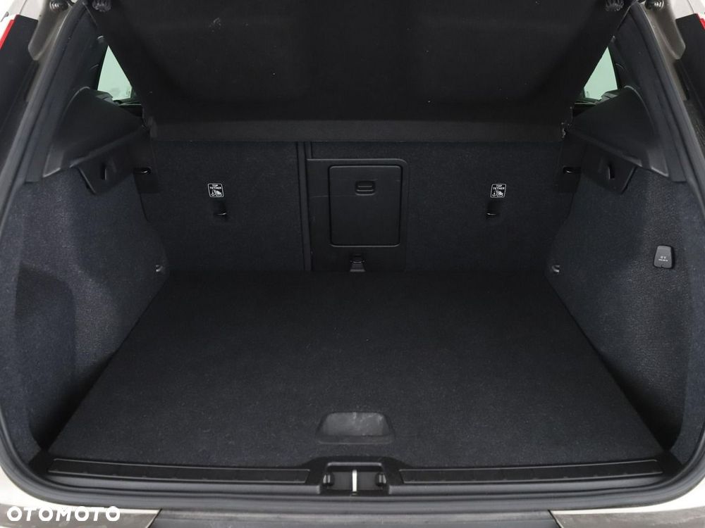 Volvo XC 40 T5 Plug-In Hybrid Inscription Expression Pro - 21