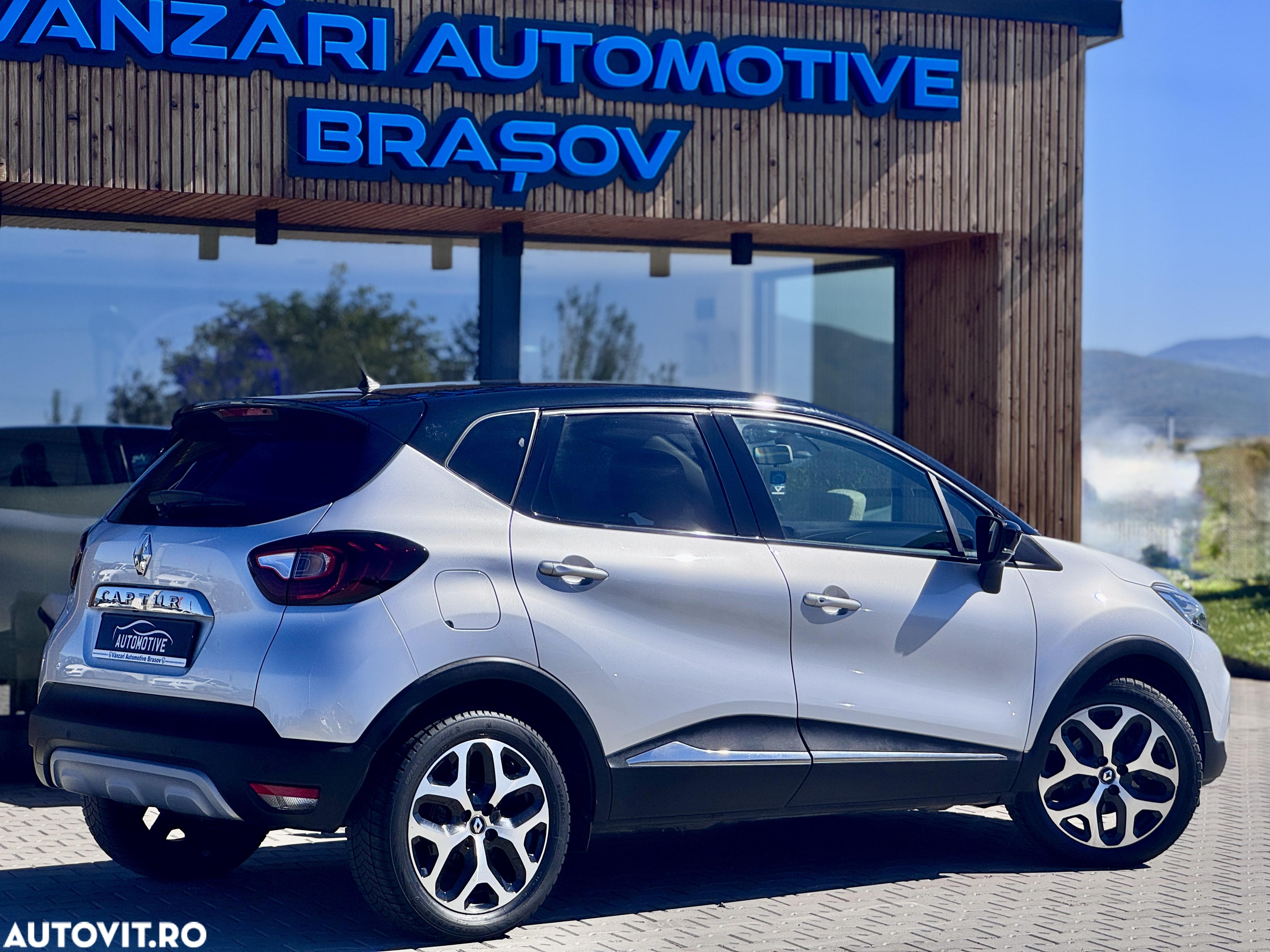 Renault Captur (ENERGY) dCi 90 EDC INTENS - 5