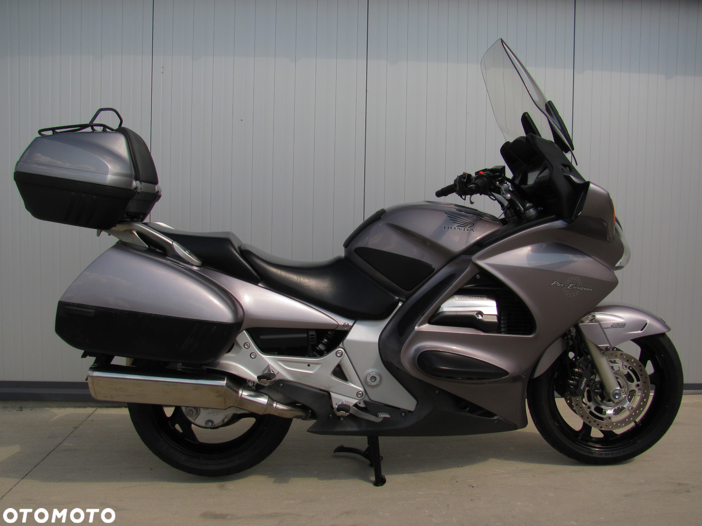 Honda ST - 2