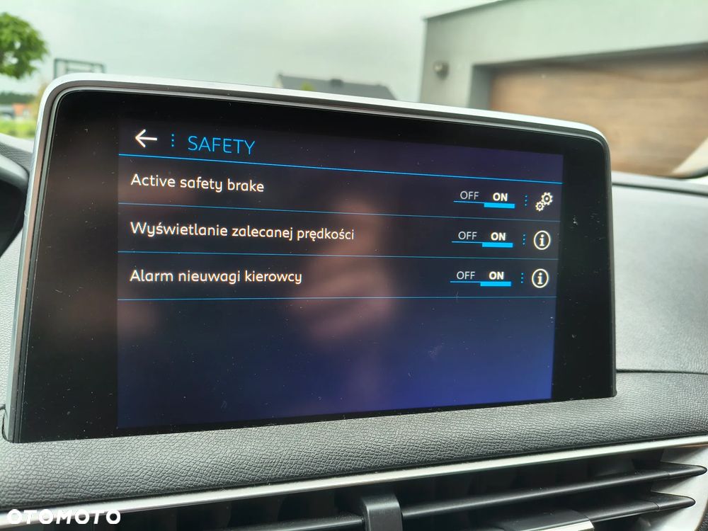 Peugeot 3008 BlueHDi 130 Stop & Start Allure - 22