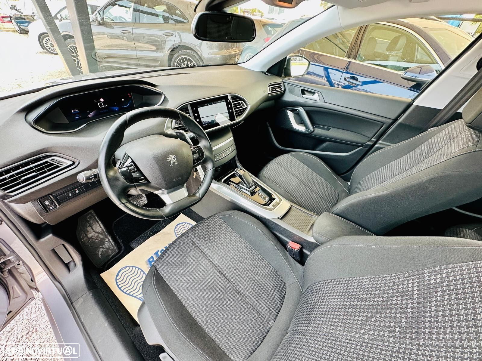 Peugeot 308 SW 1.5 BlueHDi Allure EAT6 - 10
