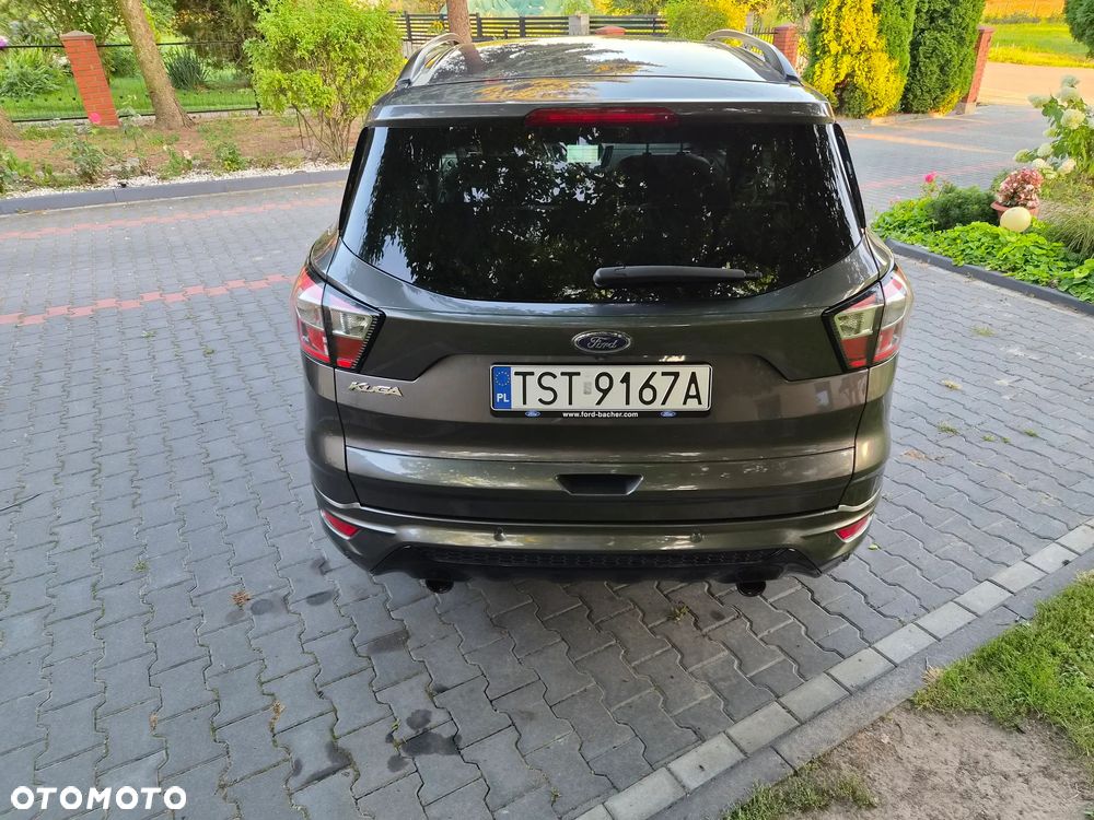 Ford Kuga 2.0 TDCi 4x4 ST-Line - 12