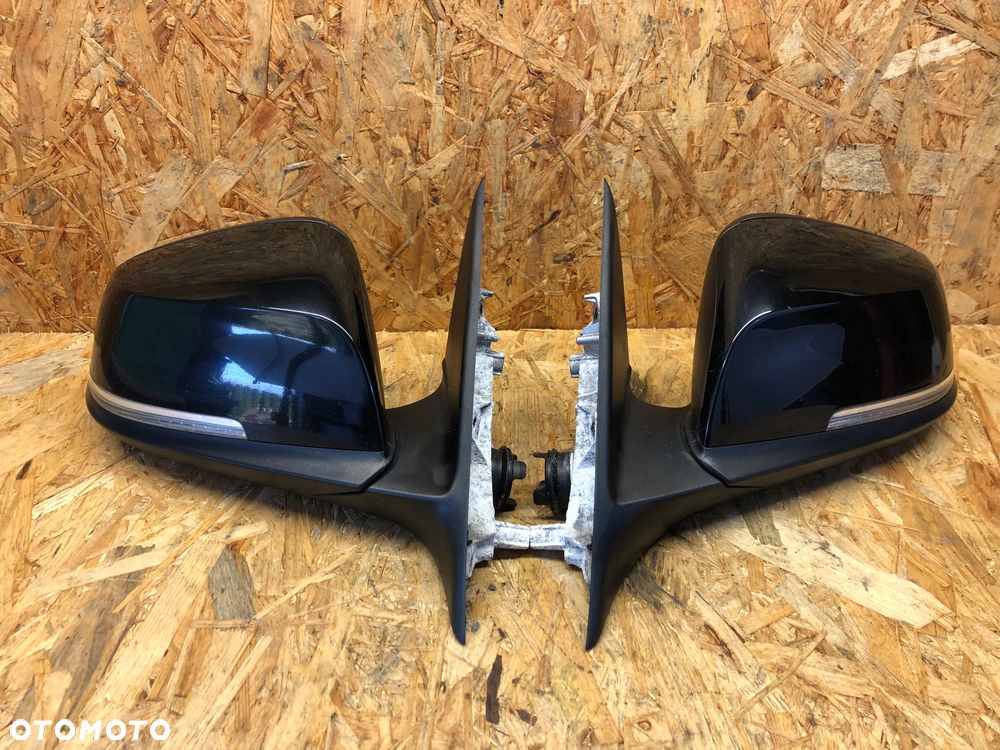 BMW F30 F31 LUSTERKO PRAWE SKŁADANE 5 PIN 668 SCHWARZ 2 II - 1