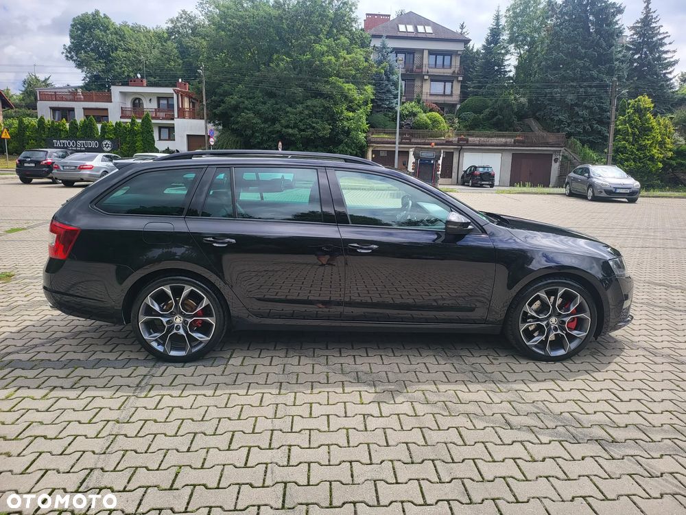 Skoda Octavia 2.0 TSI RS DSG - 6