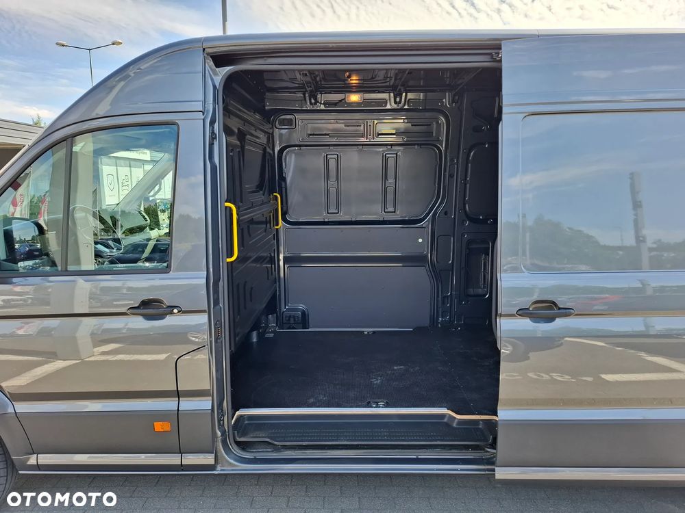 Volkswagen Crafter - 11