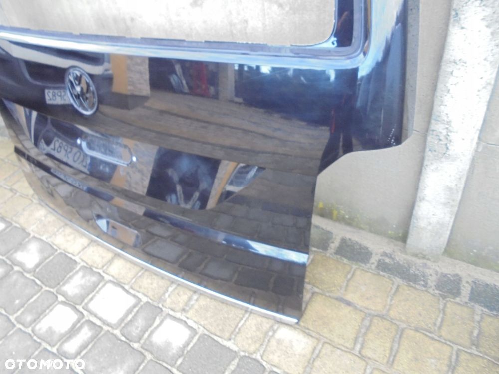 VW T6 MULTIVAN 7E0 - klapa tylna - 4