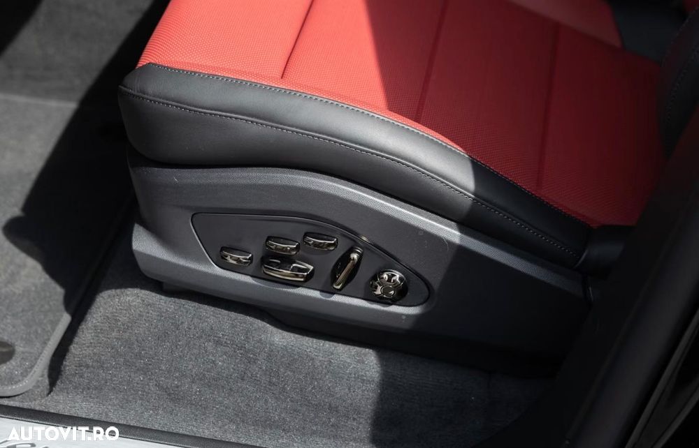 Porsche Cayenne 113 kWh - 12