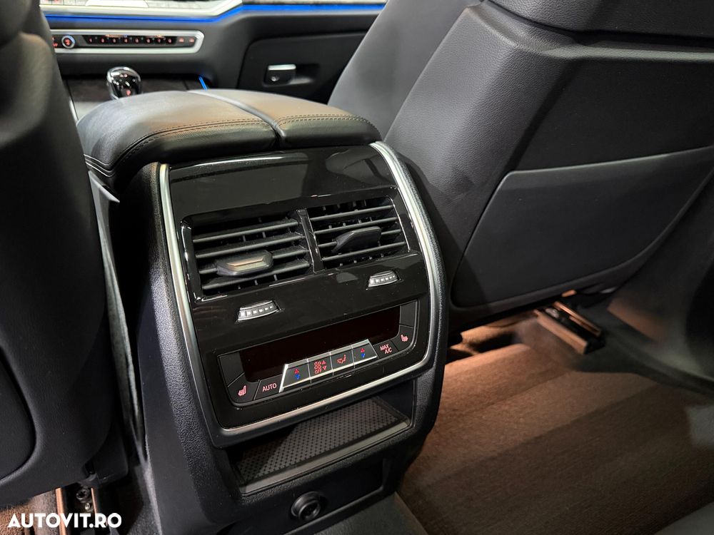 BMW X5 xDrive45e - 19