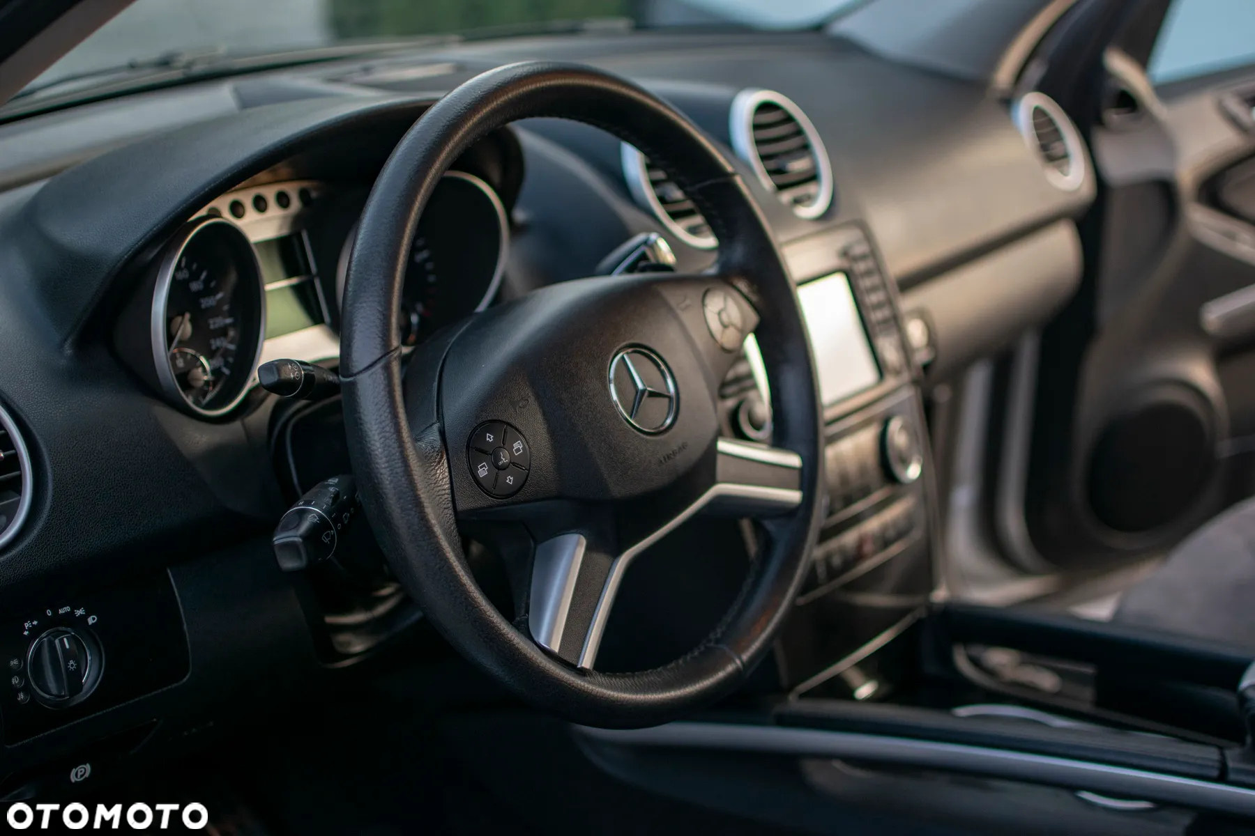 Mercedes-Benz ML - 30