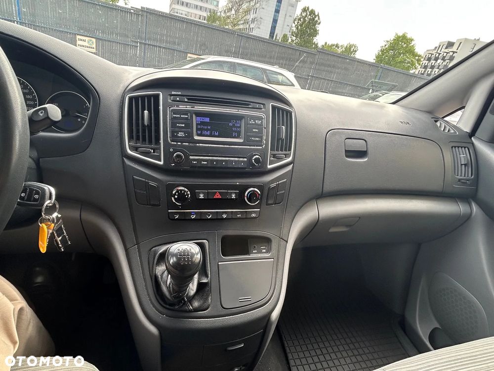 Hyundai H1 - 7