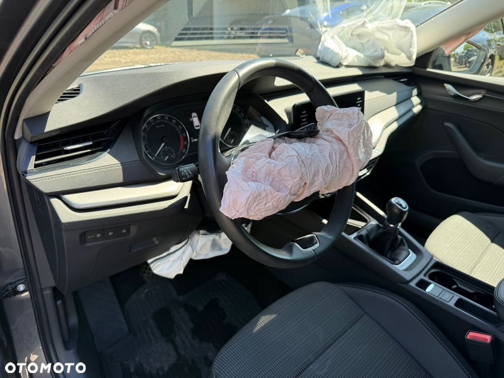 Skoda Octavia 2.0 TDI Essence - 15