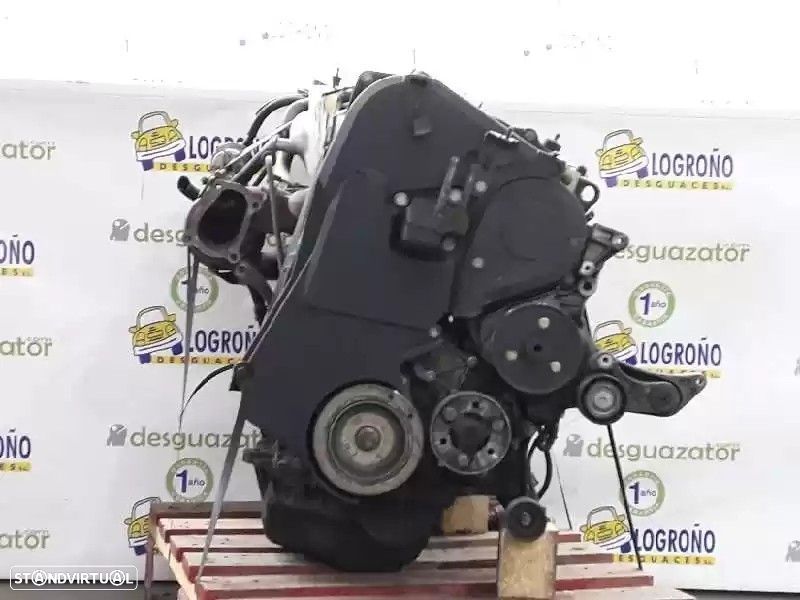 MOTOR COMPLETO VOLVO V40 BREAK FAMILIAR 1999 -D4192T2 - 10