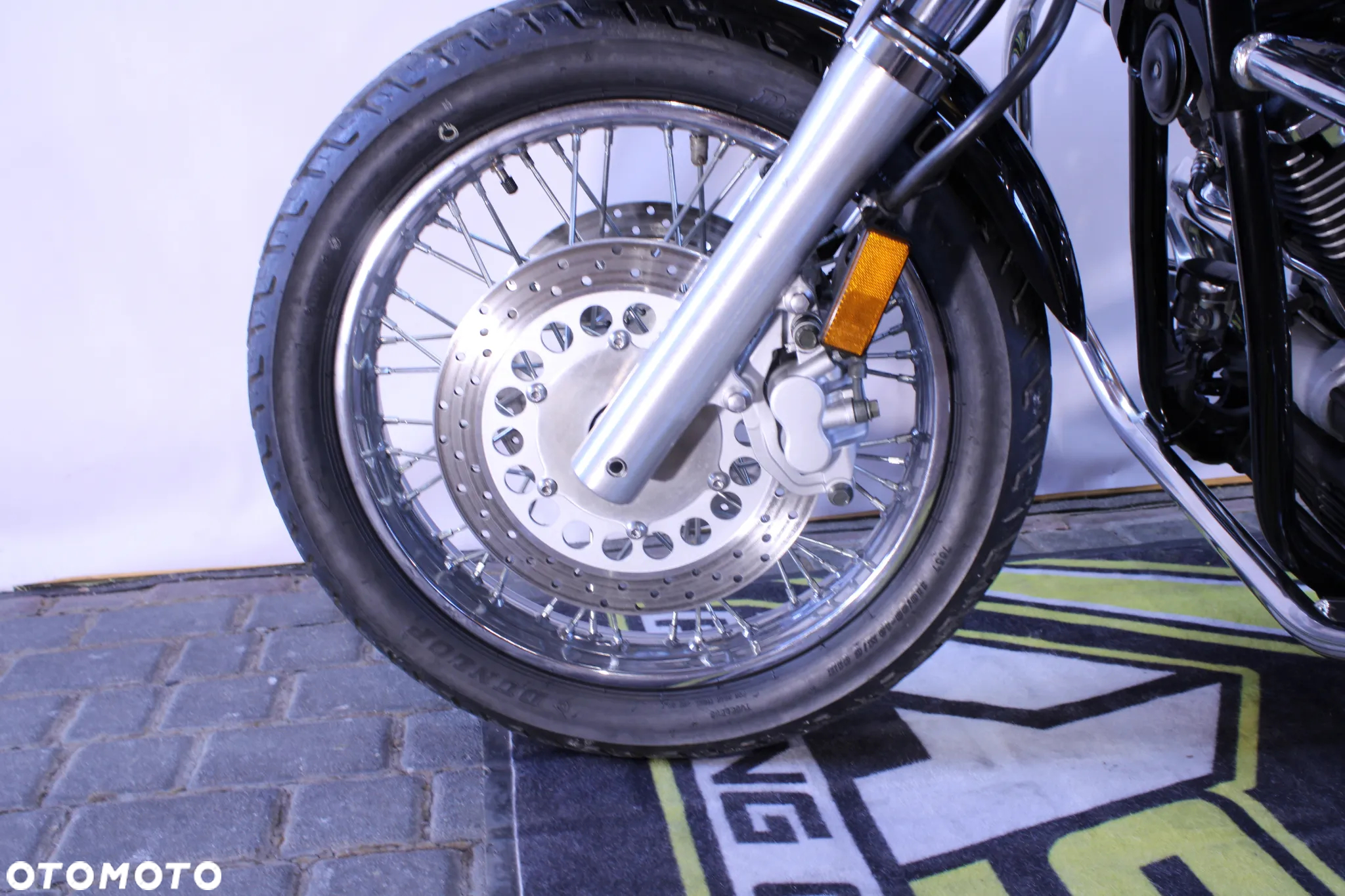 Yamaha XVS - 11