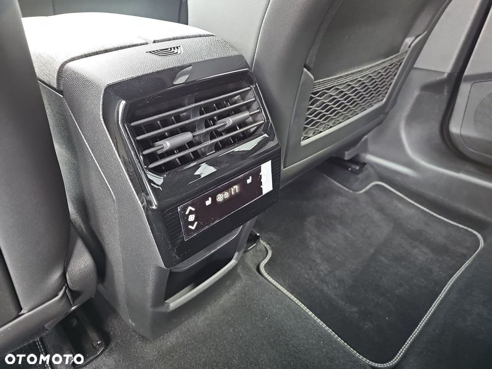 Peugeot 5008 - 22