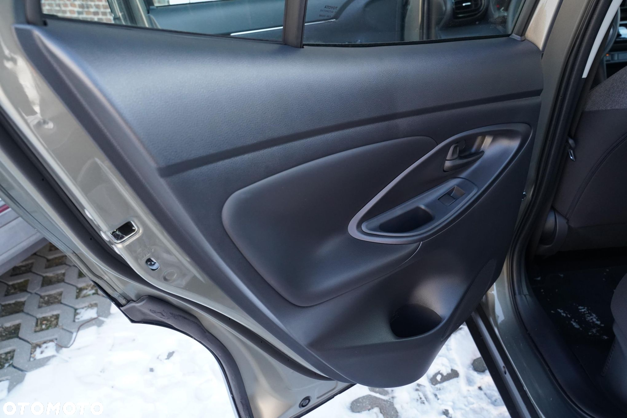 Toyota Yaris Cross Hybrid 1.5 Comfort - 8