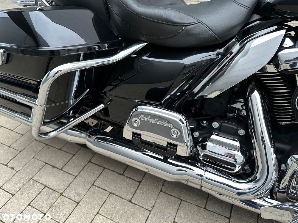 Harley-Davidson Touring Road King - 10