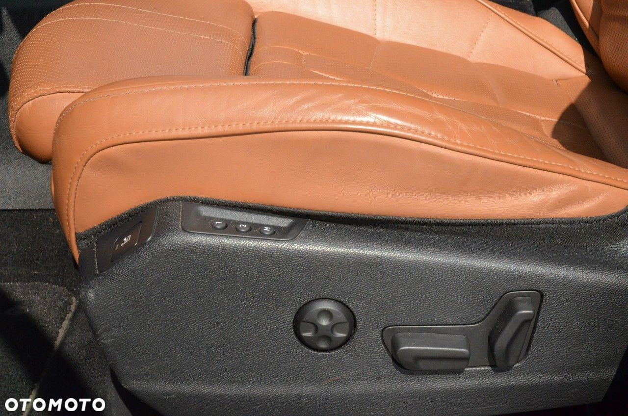 DS Automobiles DS 7 Crossback - 28