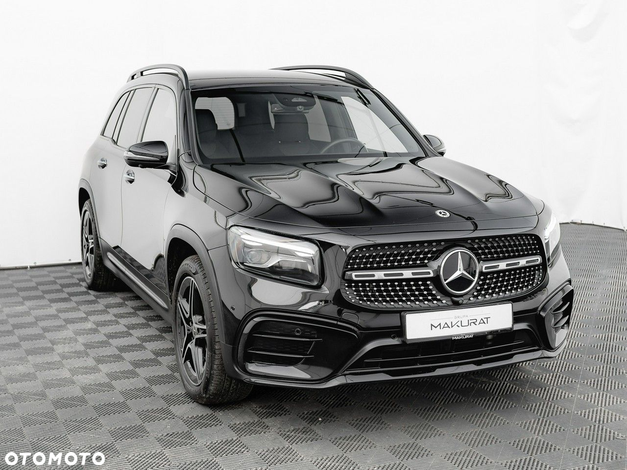 Mercedes-Benz GLB 200 d 4-Matic AMG Line 8G-DCT - 4