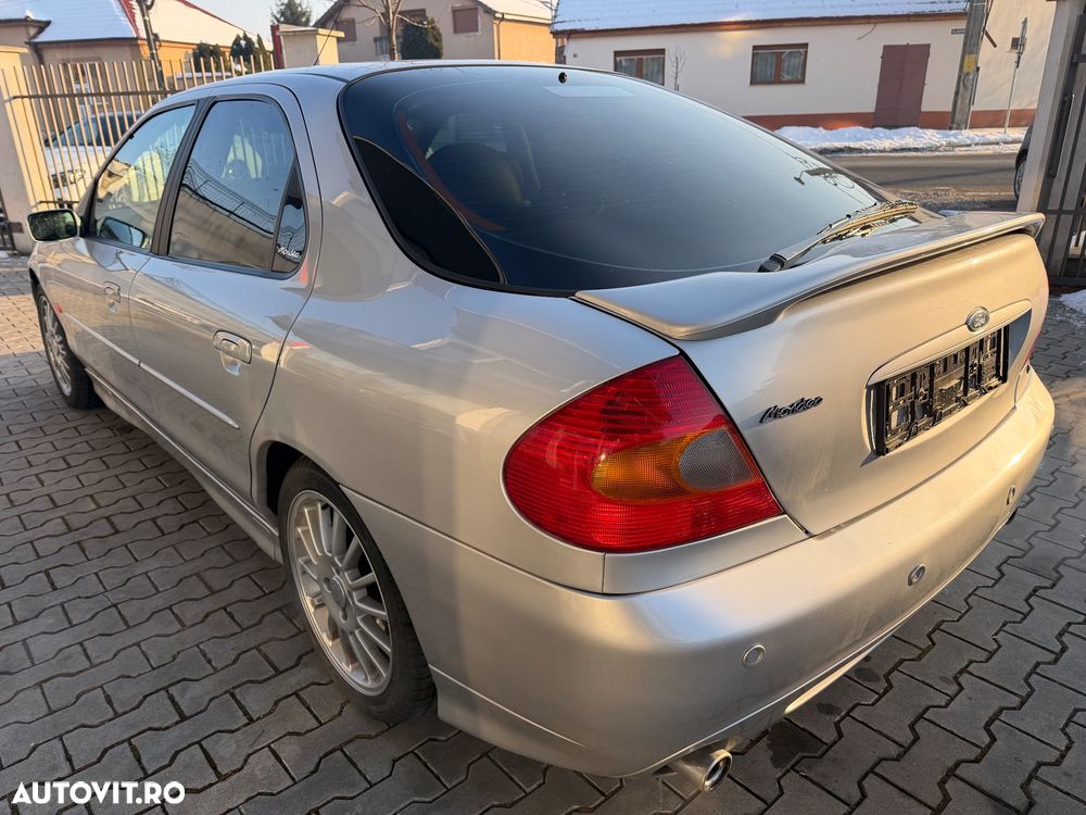 Ford Mondeo - 3