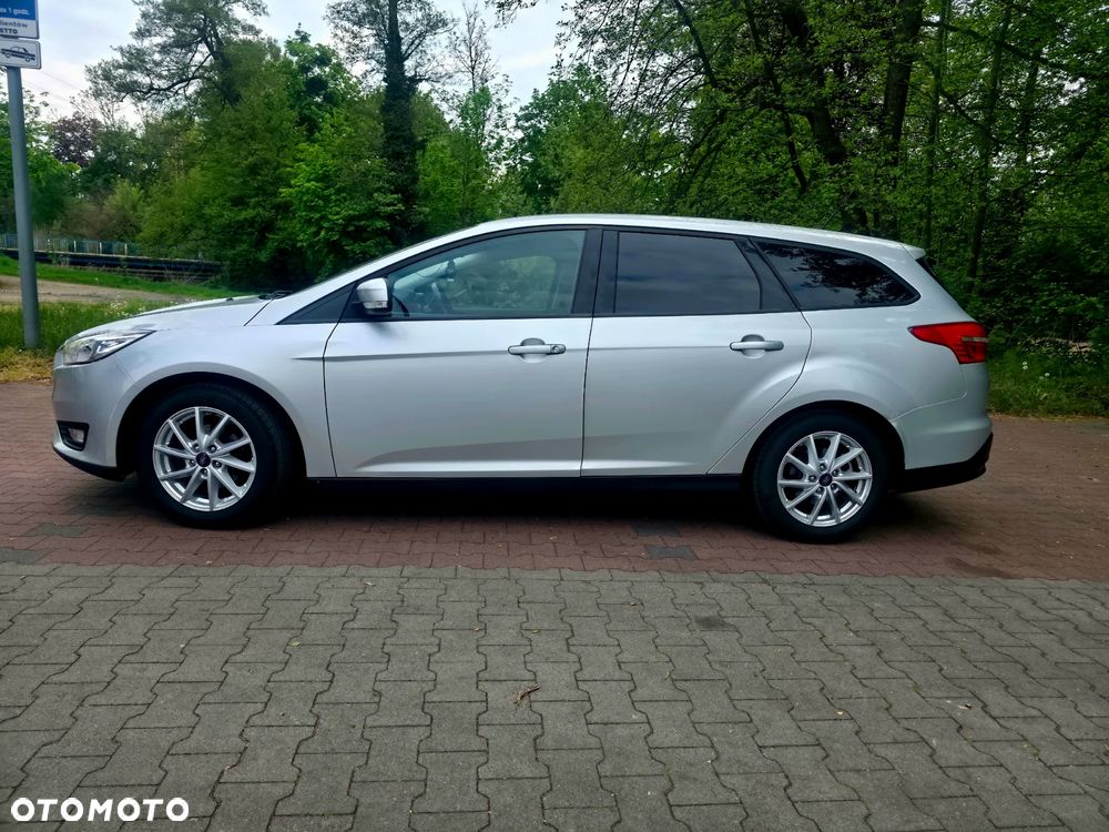 Ford Focus 1.6 Trend - 3