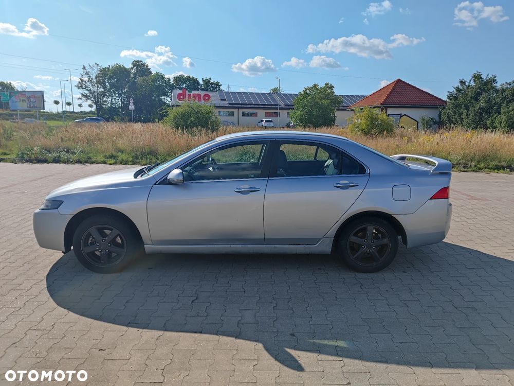 Honda Accord 2.0 Sport - 4
