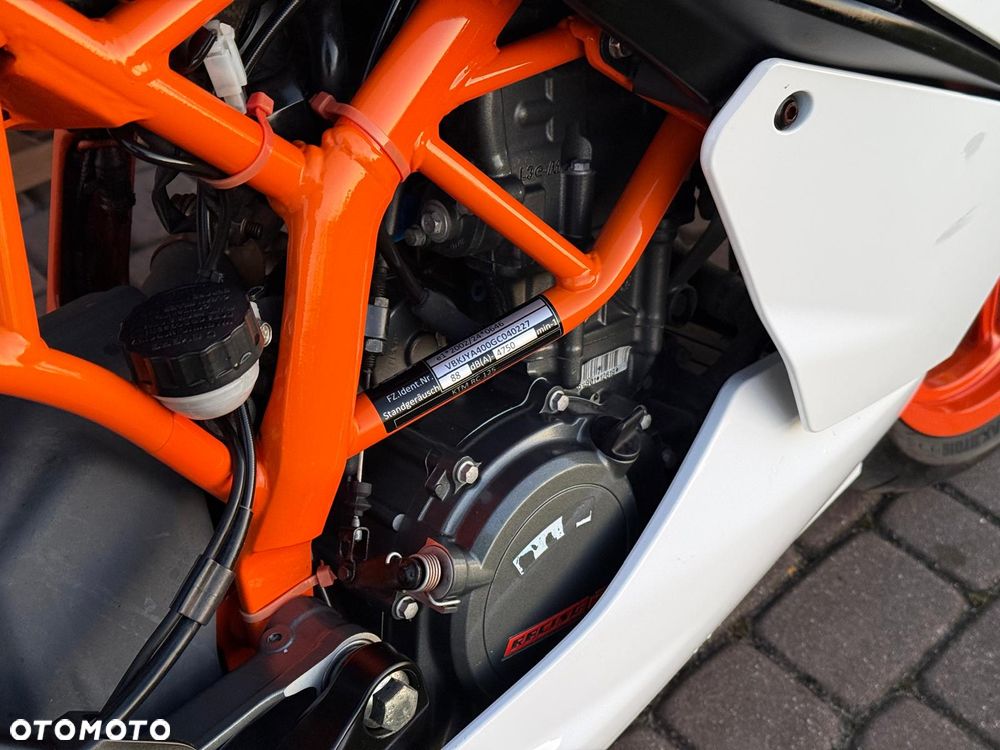 KTM RC 125 - 13
