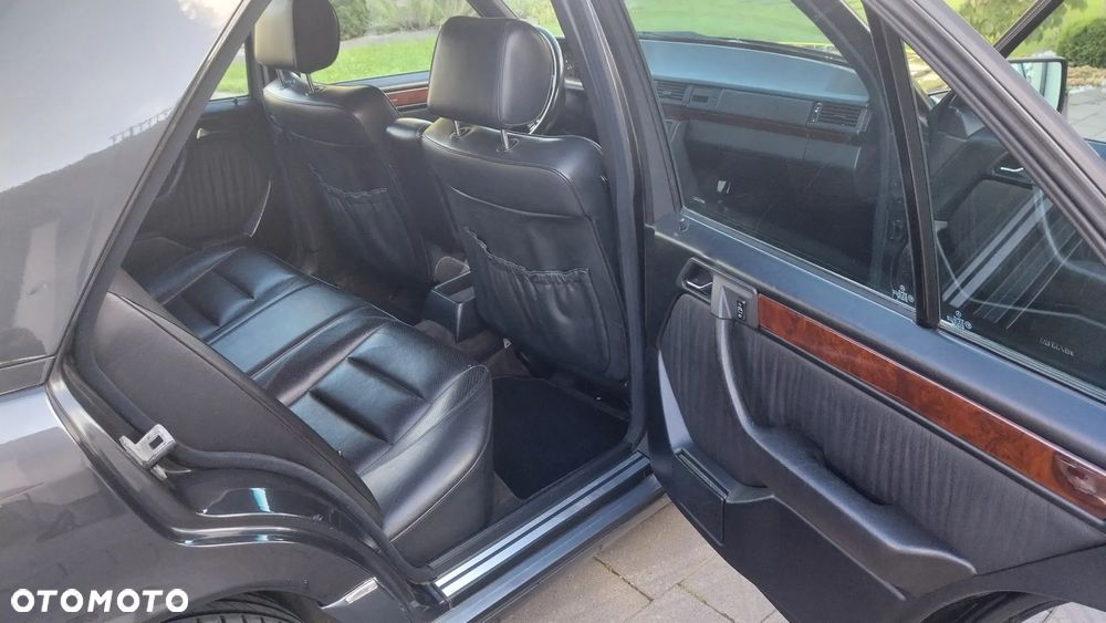 Mercedes-Benz W124 (1984-1993) - 15