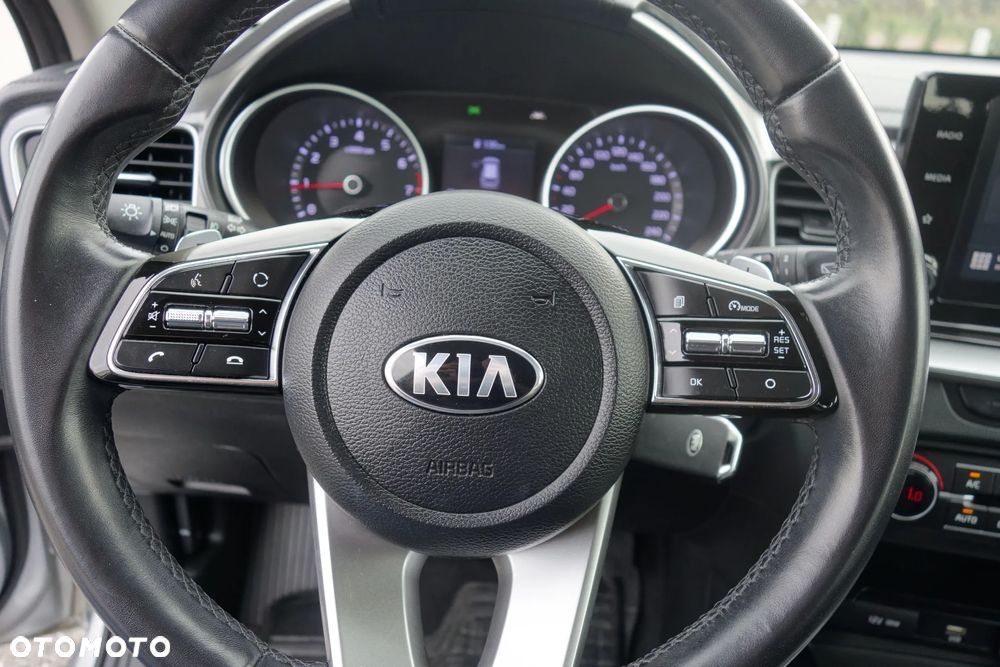 Kia Ceed 1.5 T-GDI L Business Line DCT - 15