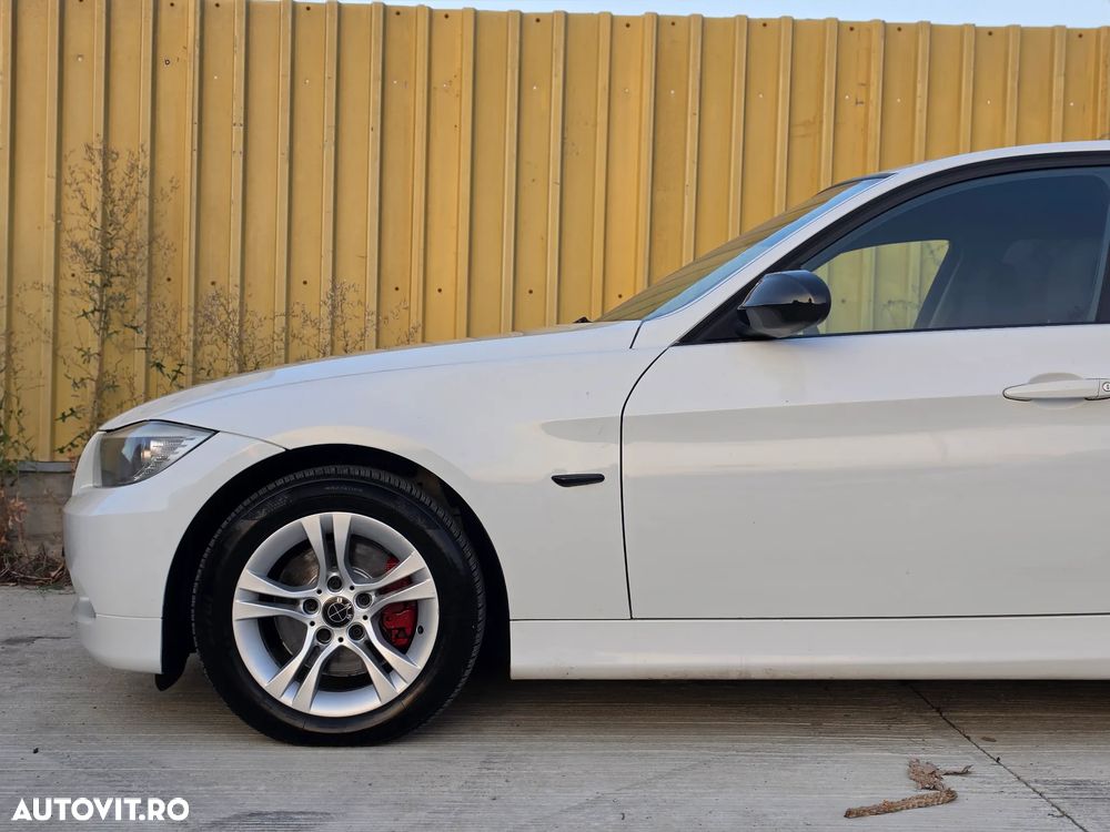 BMW Seria 3 318d DPF Edition Exclusive - 10
