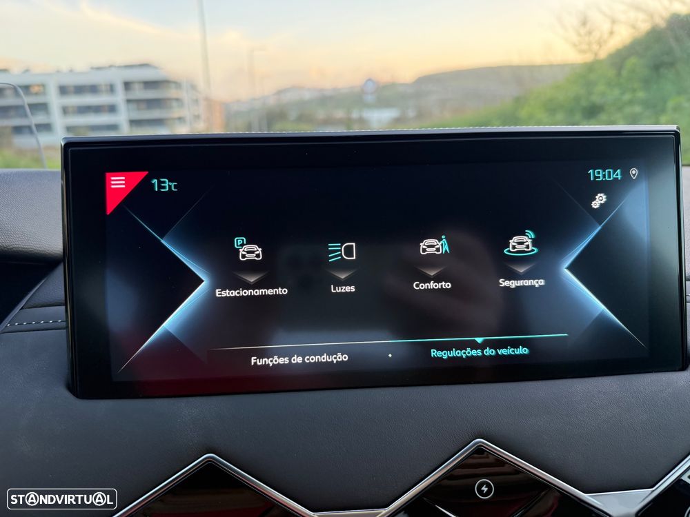 DS DS3 Crossback E-TENSE PERFORMANCE LINE + - 19