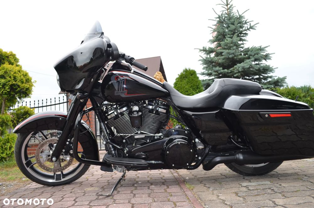 Harley-Davidson Touring Road King - 18